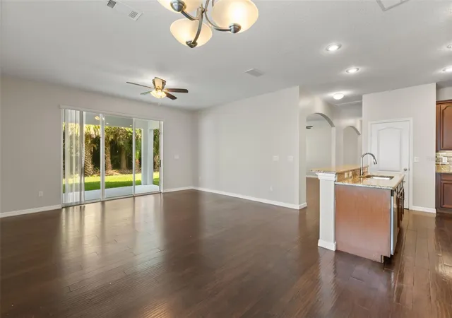 3rd image of 247 Magnolia Park Trl, Sanford, FL 32773 | MLS# O6414774