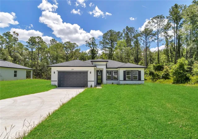2nd image of 225 E Caldwell Dr, Dunnellon, FL 34434 | MLS# O6414777