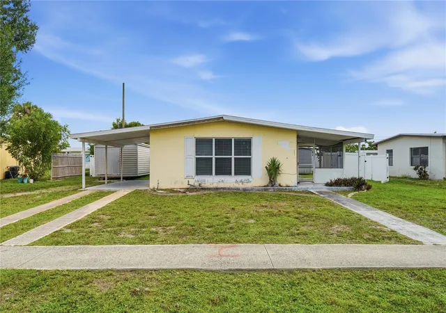 Photo 1 of Single family home for sale at 21123 Glendale Ave, Port Charlotte, FL 33952 | MLS# D6147733 | Listing updated on 2026-10-01