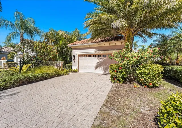 Photo 1 of Single family home for sale at 7216 Presidio Glen, Lakewood Ranch, FL 34202 | MLS# A4696347 | Listing updated on 2026-10-09