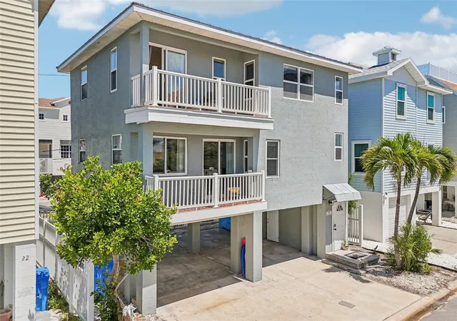 Photo 4 of Single family home for sale at 23 80th Avenue, Treasure Island, FL 33706 | MLS# TB8516794 | Listing updated on 2026-10-09
