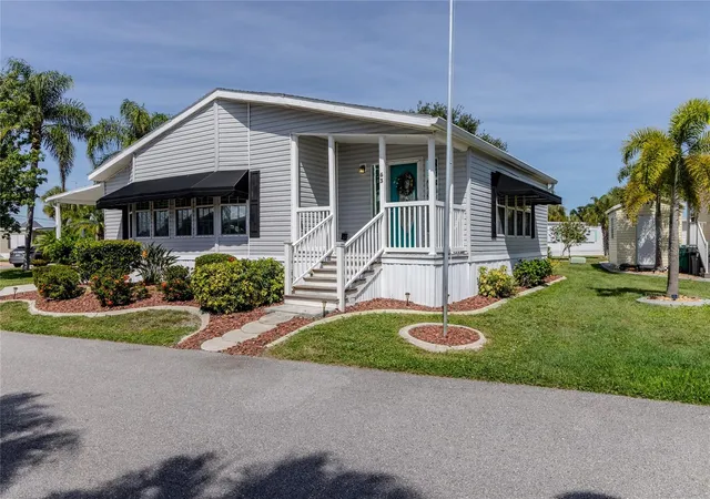 Photo 3 of Manufactured home for sale at 2100 Kings Hwy #63, Port Charlotte, FL 33980 | MLS# C7527055 | Listing updated on 2026-10-26
