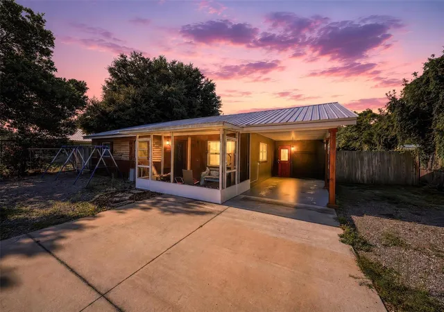 1st image of 715 4th St, Polk City, FL 33868 | MLS# O6414801