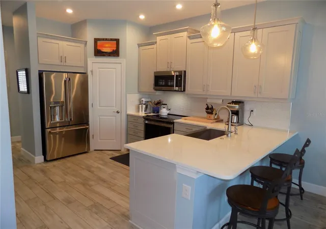 4th image of 2511 Coral Ct, Indian Rocks Beach, FL 33785 | MLS# TB8516807