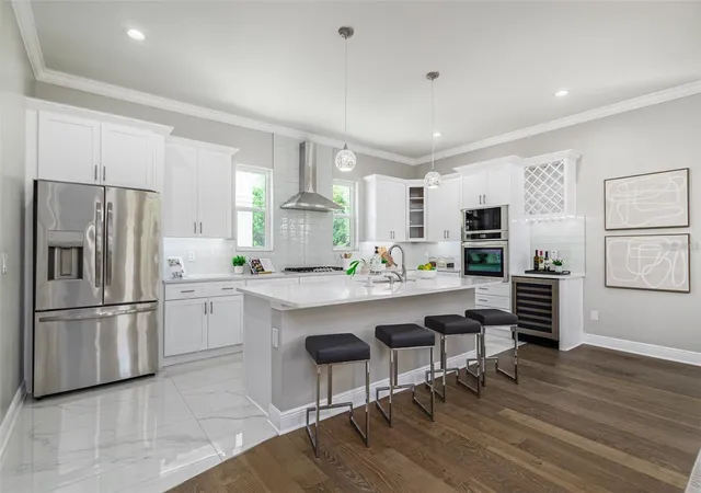 2nd image of 3844 Seena Manor Ct, Tampa, FL 33618 | MLS# TB8516808