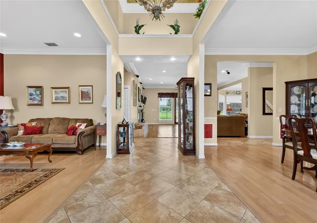 4th image of 1920 Edgewater Dr, Mount Dora, FL 32757 | MLS# G5113449