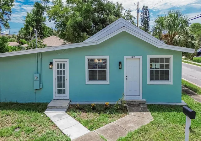 2nd image of 1401 Pennsylvania Ave, Clearwater, FL 33755 | MLS# TB8516811
