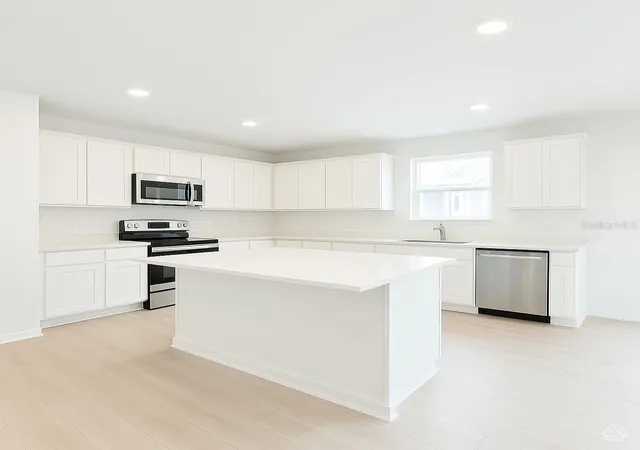 Photo 3 of Single family home for sale at 13218 Sassafras Trial, Parrish, FL 34219 | MLS# A4696356 | Listing updated on 2026-09-02