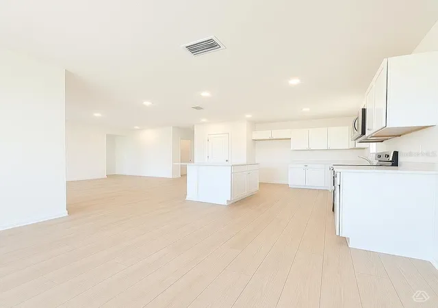 Photo 3 of Single family home for sale at 13218 Sassafras Trial, Parrish, FL 34219 | MLS# A4696356 | Listing updated on 2026-09-02