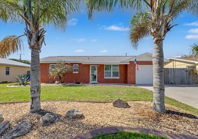 1st image of 18 Concord Dr, Ormond Beach, FL 32176 | MLS# TB8516826