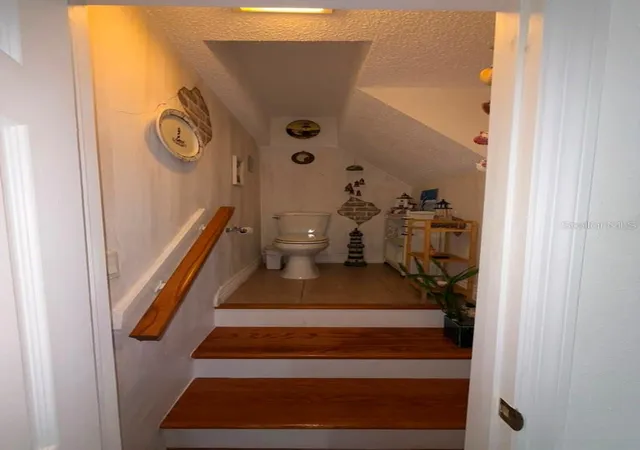 Listing Photo 4 - Condo for sale in building located at 6648 Timbercove Ln, NEW PORT RICHEY, FL 34653 - Unit #6648