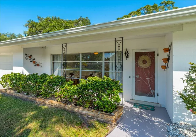 Photo 2 of Single family home for sale at 2521 Webber St, Sarasota, FL 34239 | MLS# A4696363 | Listing updated on 2026-10-04
