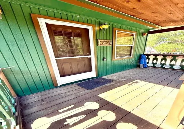 2nd image of 15920 Ne 236th Ln, Fort Mc Coy, FL 32134 | MLS# OM726212