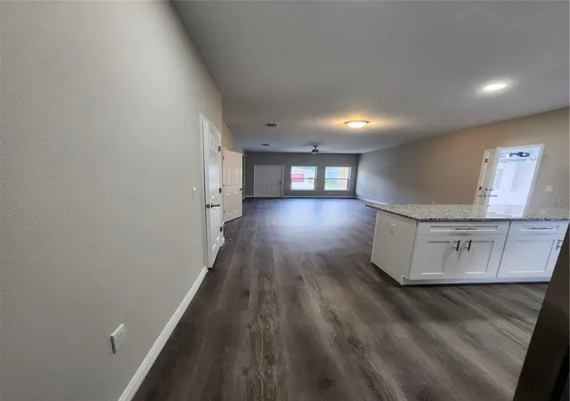 Photo 2 of Single family home for sale at 5024 Finders Ct, Tampa, FL 33617 | MLS# TB8516846 | Listing updated on 2026-06-09