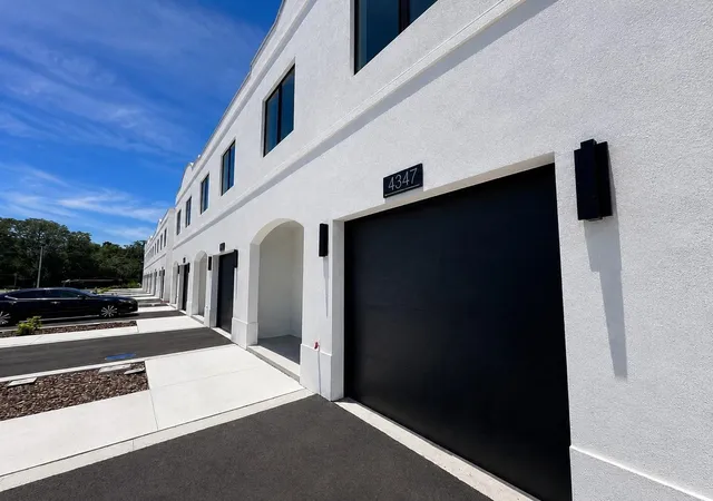 Photo 2 of Townhouse for sale at 4347 Cambio Gdns Ct, Tampa, FL 33610 | MLS# TB8516847 | Listing updated on 2026-09-18