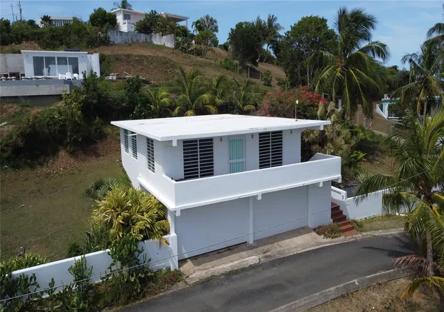 Homes for sale in Vieques, PR | 398 Casa Corazon, Vieques, PR 00765 | MLS# PR9121943