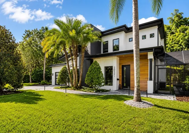 Homes for sale in Winter Park, FL | 2032 Kimbrace Pl, Winter Park, FL 32792 | MLS# O6414862