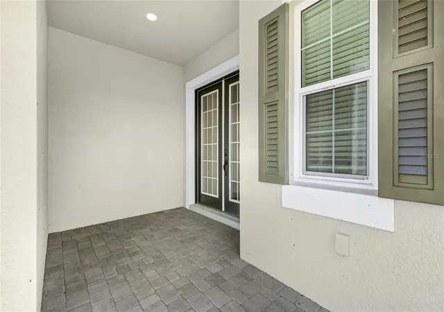 3rd image of 2003 Bamboo Palm Cvs, Bradenton, FL 34212 | MLS# A4696380