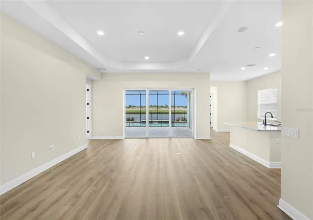 5th image of 2003 Bamboo Palm Cvs, Bradenton, FL 34212 | MLS# A4696380