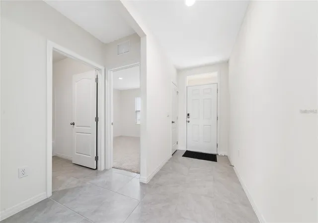 Photo 2 of Single family home for sale at 1213 Red Hl Rd, Davenport, FL 33837 | MLS# O6414870 | Listing updated on 2026-10-07
