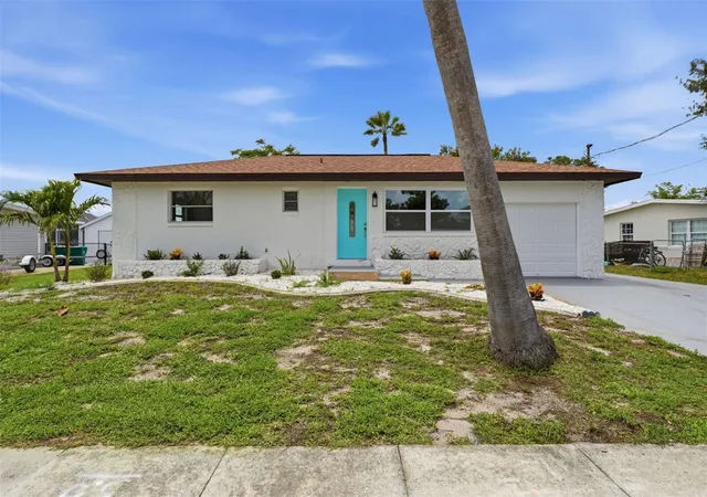 1st image of 178 Dowling Ave Ne, Port Charlotte, FL 33952 | MLS# L4962566