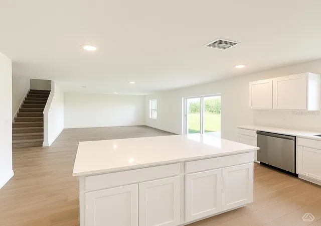 Photo 3 of Single family home for sale at 13213 Sassafras Trl, Parrish, FL 34219 | MLS# A4696383 | Listing updated on 2026-09-02