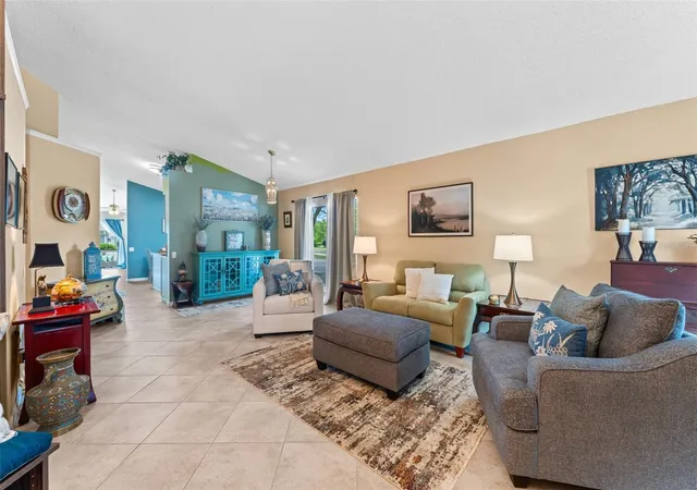 Photo 3 of Single family home for sale at 1920 Burchstone Dr, Orlando, FL 32806 | MLS# O6414885 | Listing updated on 2026-08-14