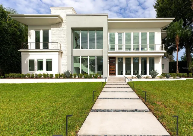 Single family home for sale at 231 Chelton Cir, WINTER PARK, FL 32789 | MLS# O6414890