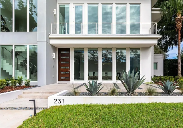 Photo 2 of Single family home for sale at 231 Chelton Cir, Winter Park, FL 32789 | MLS# O6414890 | Listing updated on 2026-10-06