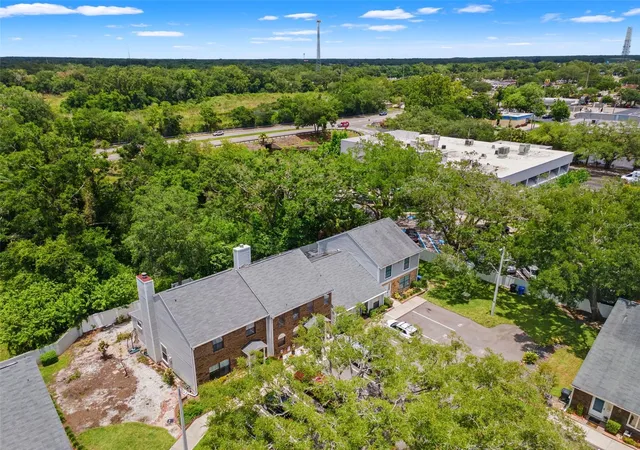 39th image of 14809 Winding Creek Ct, Tampa, FL 33613 | MLS# TB8516906