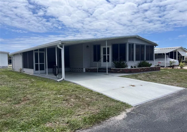 Homes for sale in Englewood, FL | 103 S Fiji Cir, Englewood, FL 34223 | MLS# A4696394