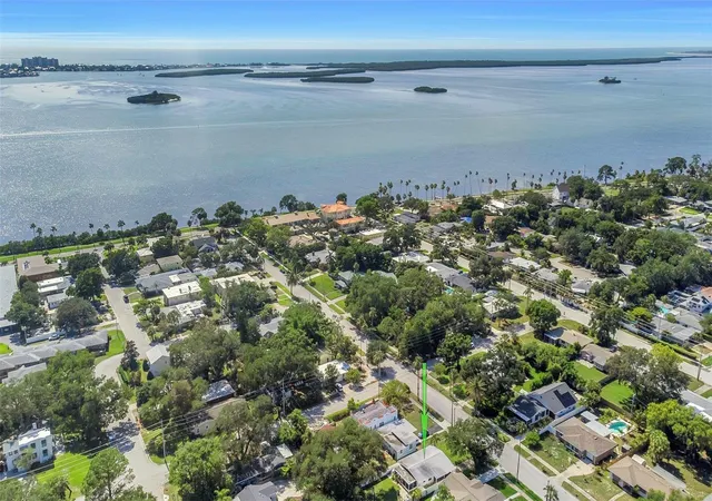4th image of 1109 Marine St, Clearwater, FL 33755 | MLS# TB8516918