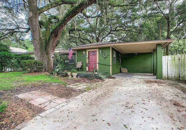 Photo 1 of Single family home for sale at 2410 E Church St, Orlando, FL 32803 | MLS# O6414912 | Listing updated on 2026-07-09
