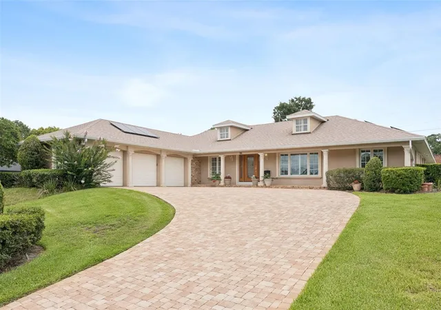 Photo 1 of Single family home for sale at 220 Rollingwood Trl, Altamonte Springs, FL 32714 | MLS# O6414914 | Listing updated on 2026-10-04