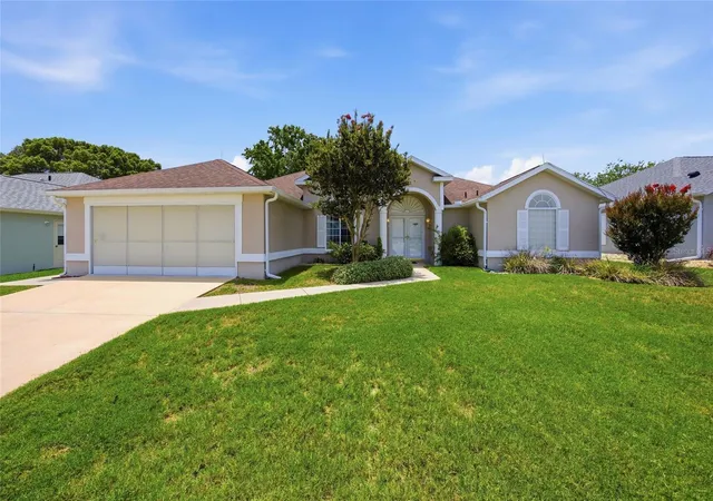 1st image of 5450 Nw 25th Loop, Ocala, FL 34482 | MLS# OM726234