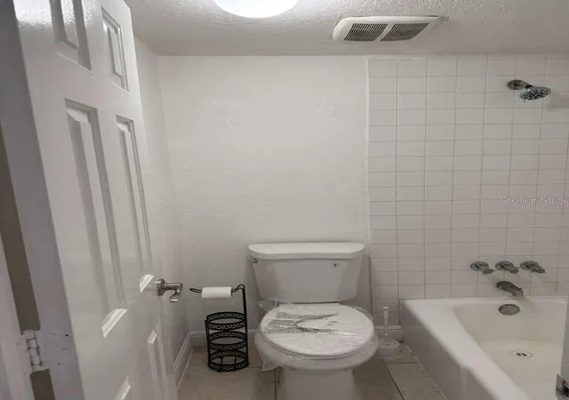 Homes for sale in Fort Lauderdale, FL | 4251 Nw 5th Street, Fort Lauderdale, FL 33317 | Houzeo