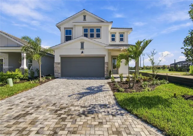 Photo 1 of Sale Pending at 600 Allora Ave, Nokomis, FL 34275 | MLS# TB8516946 | Listing updated on 2026-10-21
