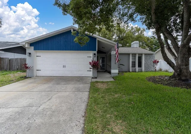Photo 2 of Single family home for sale at 8038 Buttonball Ln, Port Richey, FL 34668 | MLS# W7886540 | Listing updated on 2026-10-20