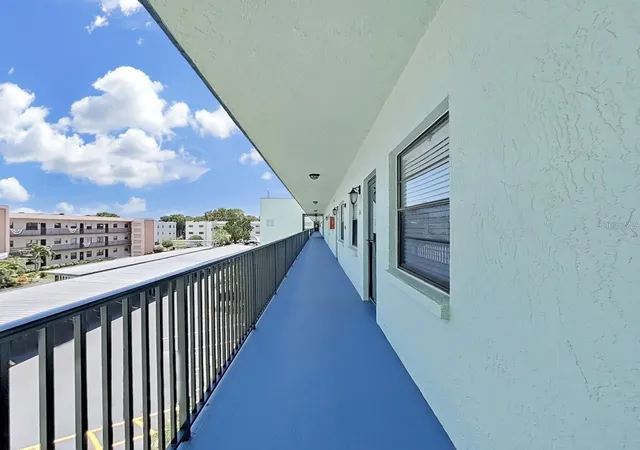 Photo 2 of Condo for sale at 5973 Ter Park Dr N #311, Saint Petersburg, FL 33709 | MLS# TB8516979 | Listing updated on 2026-08-13