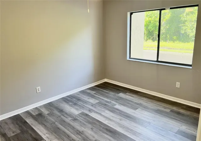 Photo 4 of Sale Pending at 4440 S Lake Orlando Pkwy #6-4, Orlando, FL 32808 | MLS# O6414959 | Listing updated on 2026-08-31