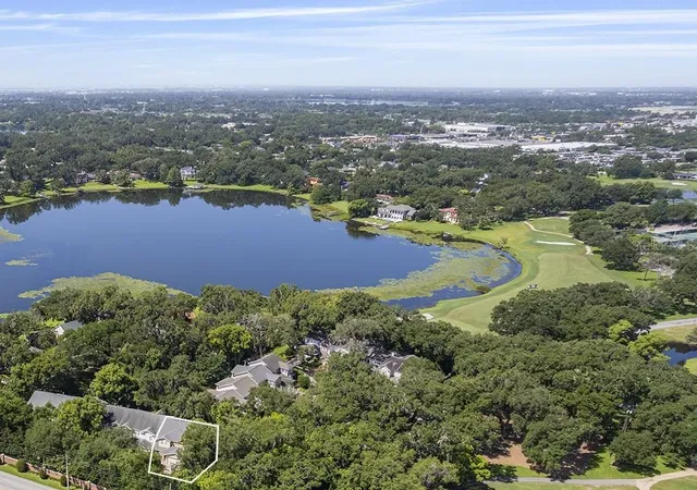Photo 27 of Townhouse for sale at 1223 Country Clb Oaks Cir, ORLANDO, FL 32804 | MLS# O6414962 | Listing updated on 2026-08-20