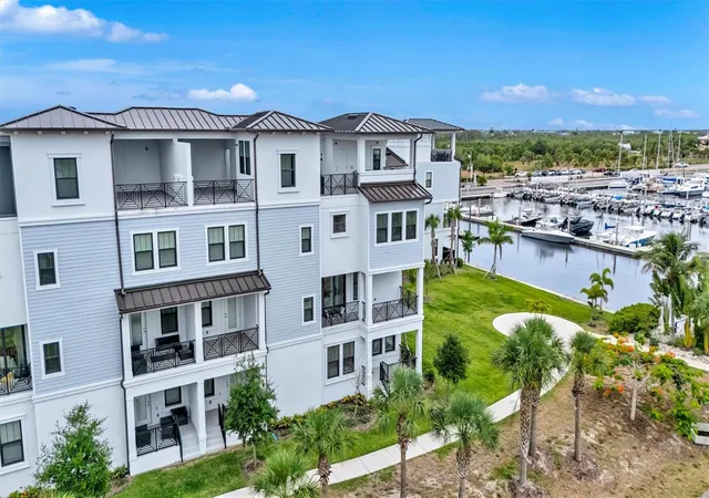 5th image of 3027 Bermuda Sloop Cir, Ruskin, FL 33570 | MLS# A4696414