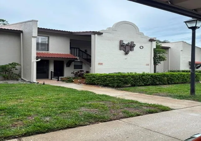 2nd image of 3505 Tarpon Woods Blvd #O-403, Palm Harbor, FL 34685 | MLS# TB8517003