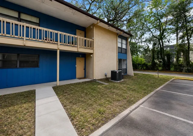 Homes for sale in Gainesville, FL | 2811 Sw Archer Rd #T157, Gainesville, FL 32608 | MLS# GC541012