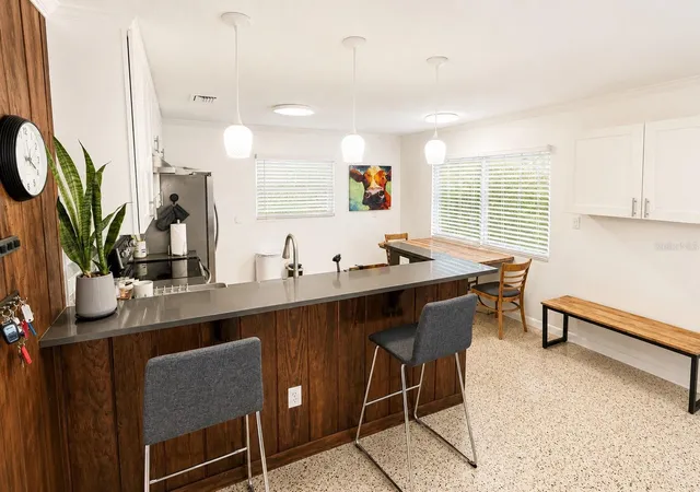 Photo 5 of Single family home for sale at 13619 Lake Blvd, Winter Garden, FL 34787 | MLS# G5113480 | Listing updated on 2026-06-25