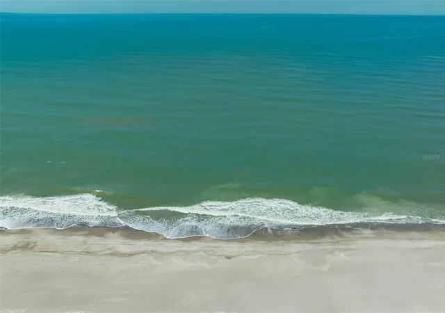 Homes for sale in Longboat Key, FL | 4234 Gulf Of Mexico Dr #M1, Longboat Key, FL 34228 | MLS# A4696419
