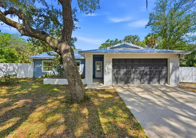 Photo 2 of Single family home for sale at 18909 Jebert Dr, Hudson, FL 34667 | MLS# TB8517024 | Listing updated on 2026-09-14