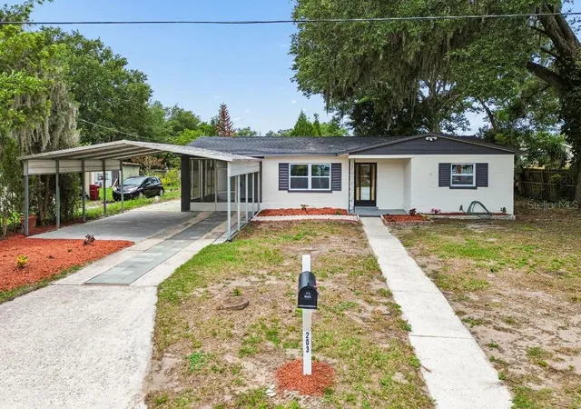 Photo 1 of Sale Pending at 203 Pevetty Dr, Plant City, FL 33563 | MLS# TB8517029 | Listing updated on 2026-09-03