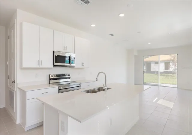 2nd image of 9129 Wildlight Trl, Wildwood, FL 34785 | MLS# O6415018