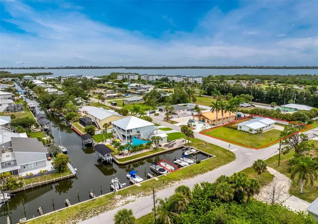 1st image of 8153 Robert St, Englewood, FL 34224 | MLS# D6147738